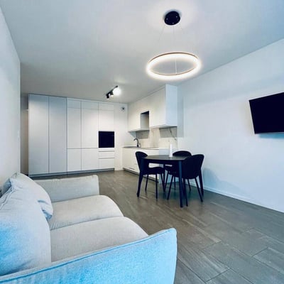 Location d’un appartement lumineux de 2 pièces dans la résidence prestigieuse Angel, 44 m², Wrocław, Pologne